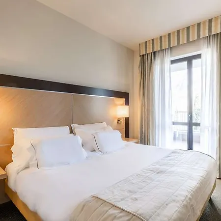 Hotel Clarion Collection Griso Lecco 4*