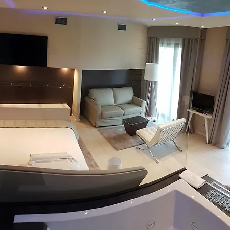 Griso Collection Otel Malgrate